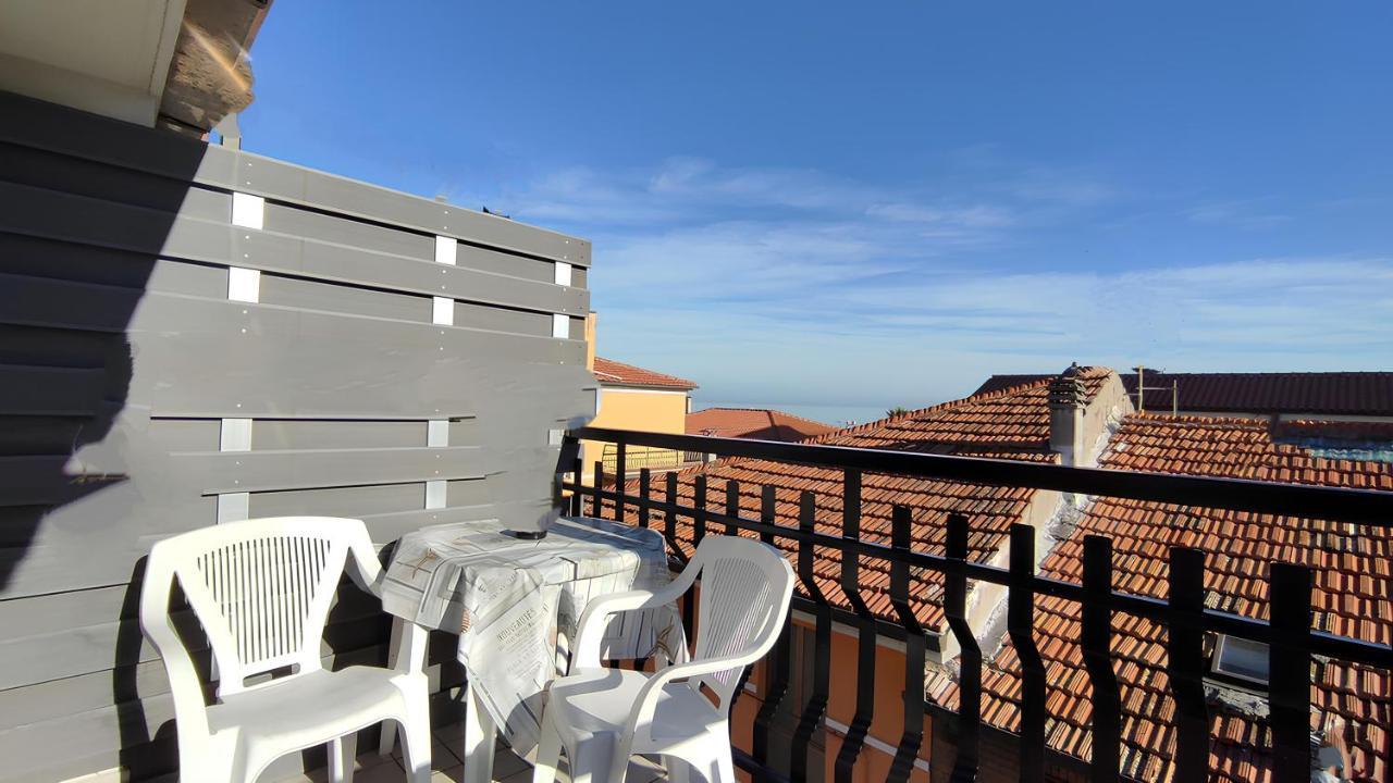 Birilli B&B ชิวิตาโนวา มาร์เค ภายนอก รูปภาพ