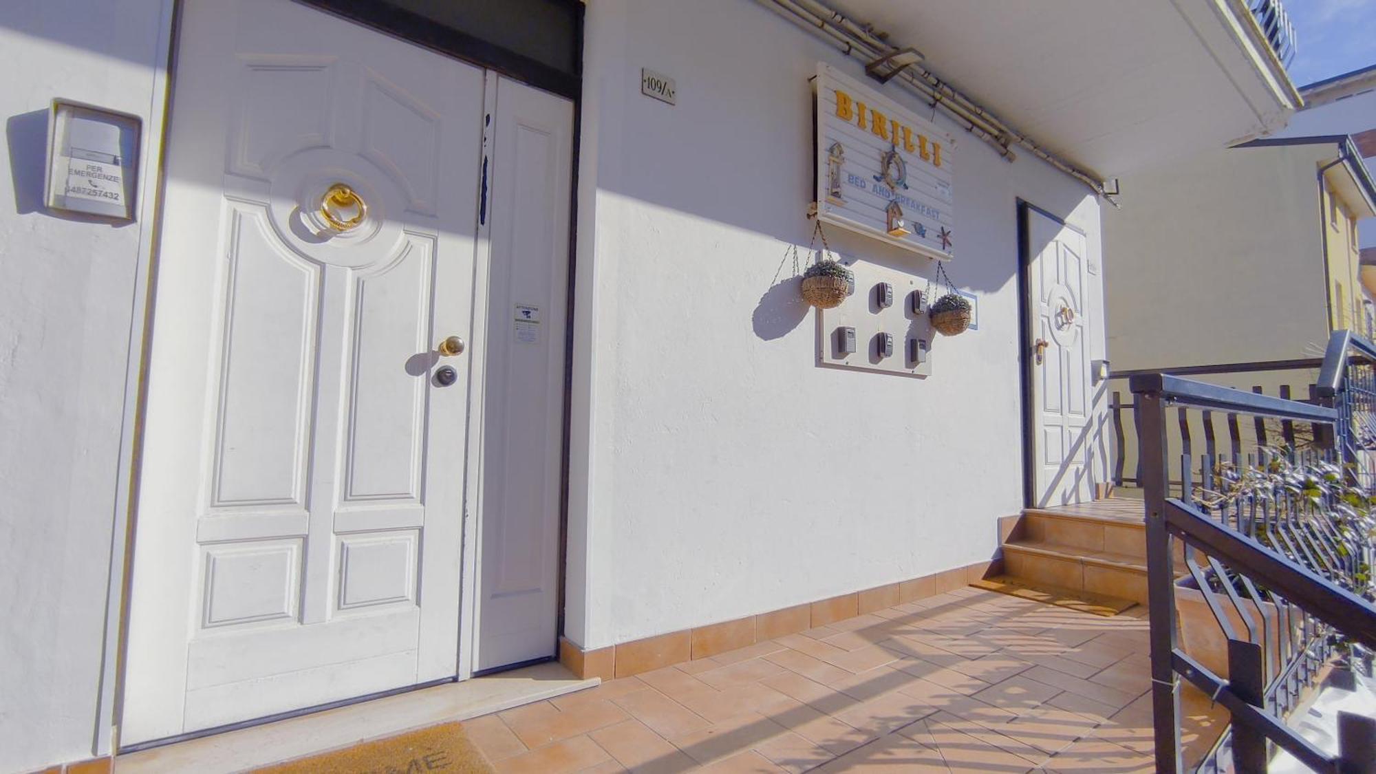 Birilli B&B ชิวิตาโนวา มาร์เค ภายนอก รูปภาพ